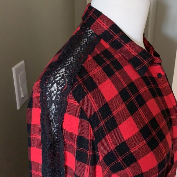Guess Buffalo plaid shirt - Picture 2 of 6